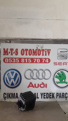 GOLF 5 ÇIKMA HAVA FİLTREKUTUSU 1K0 129 607 AQ